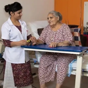 patient care taker services at home